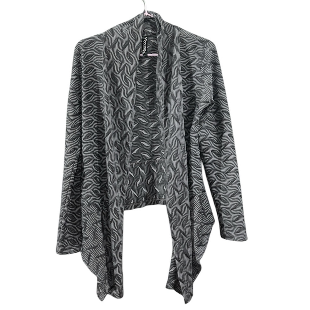 Colori gray medium open sweater. Excellent condition